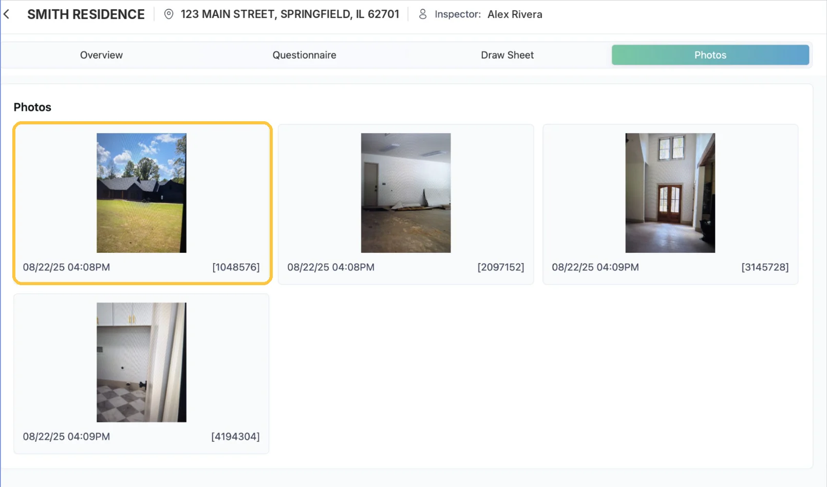 Screenshot: The photo gallery